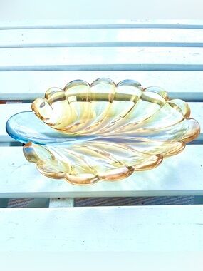 Vtg Bagley & Co. England Glass Dish 1930s Leaf Pressed Gold Depression